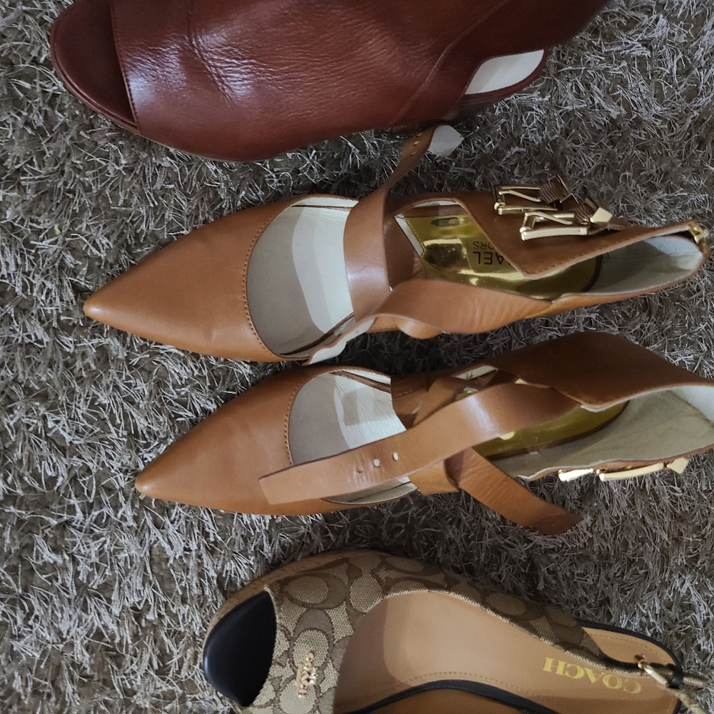 Shoe bundle - Picture 5 of 7